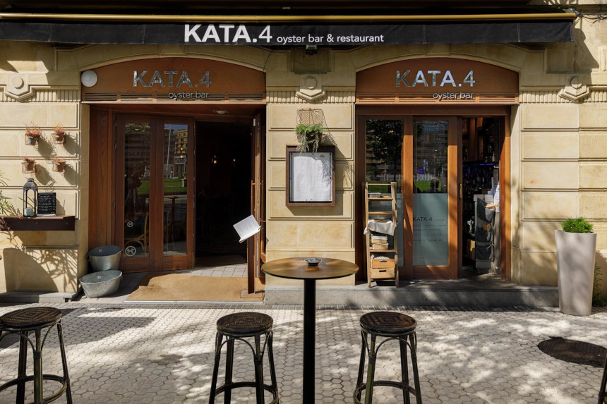 KATA4 OYSTER BAR